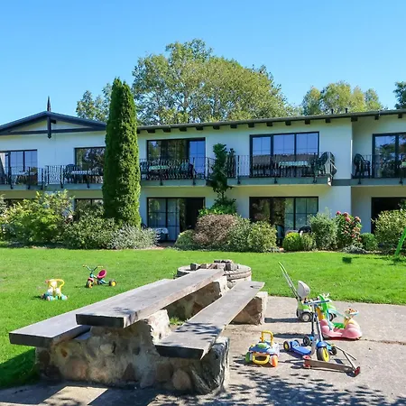 Gutspark Seeblick By Interhome *